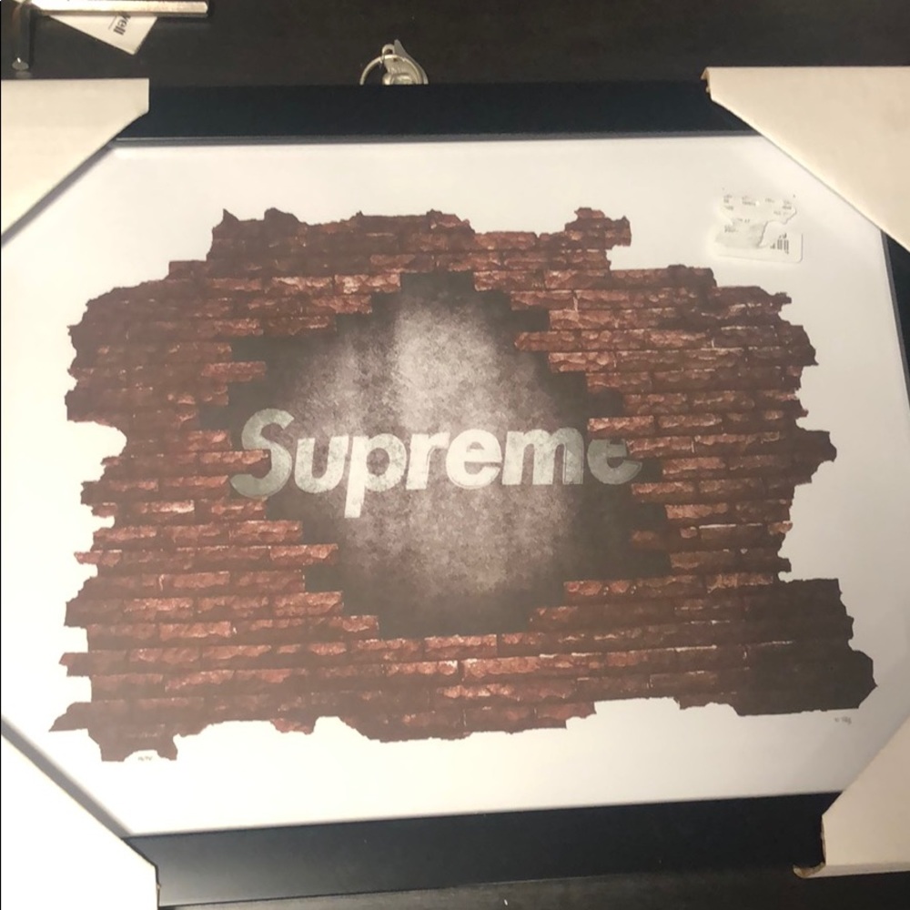 Supreme print by F.Paris